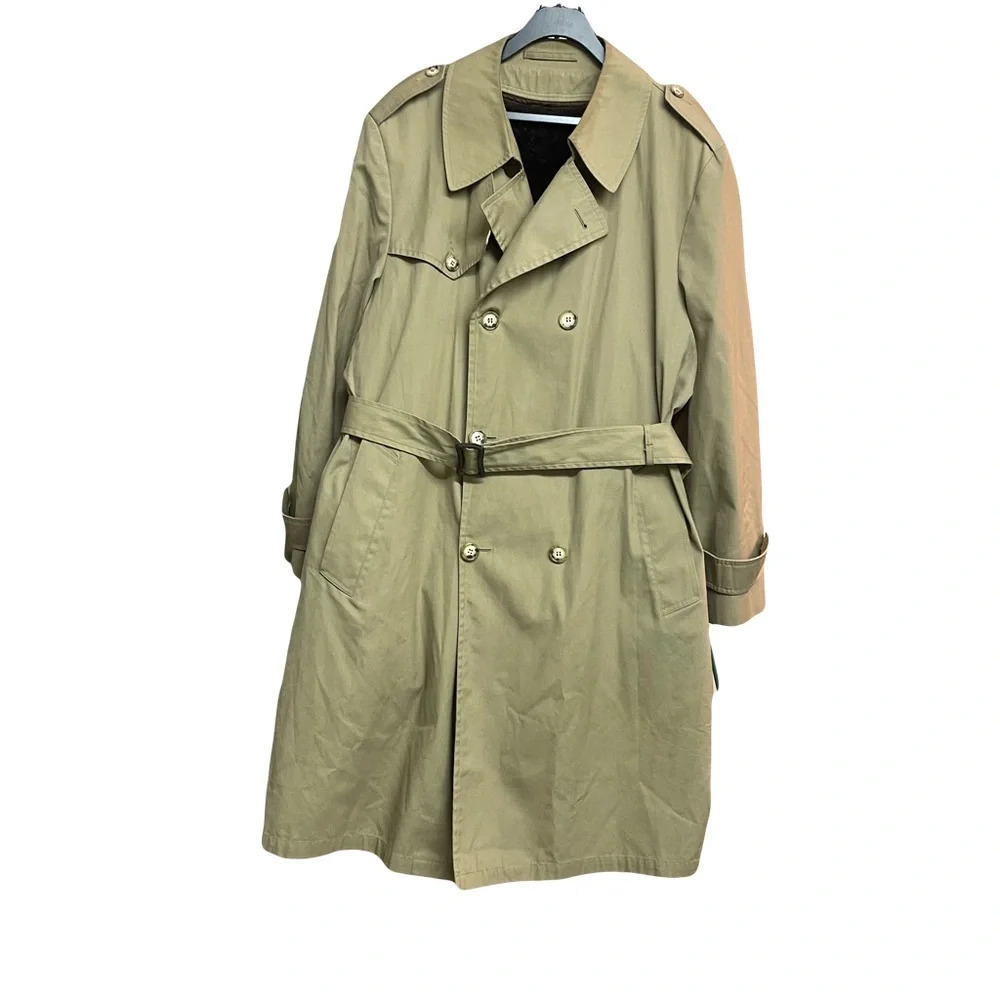 Mens lined raincoat khaki no size or brand available,see measurements for size